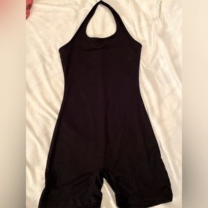 SHEIN NWOT sze med black halter one piece